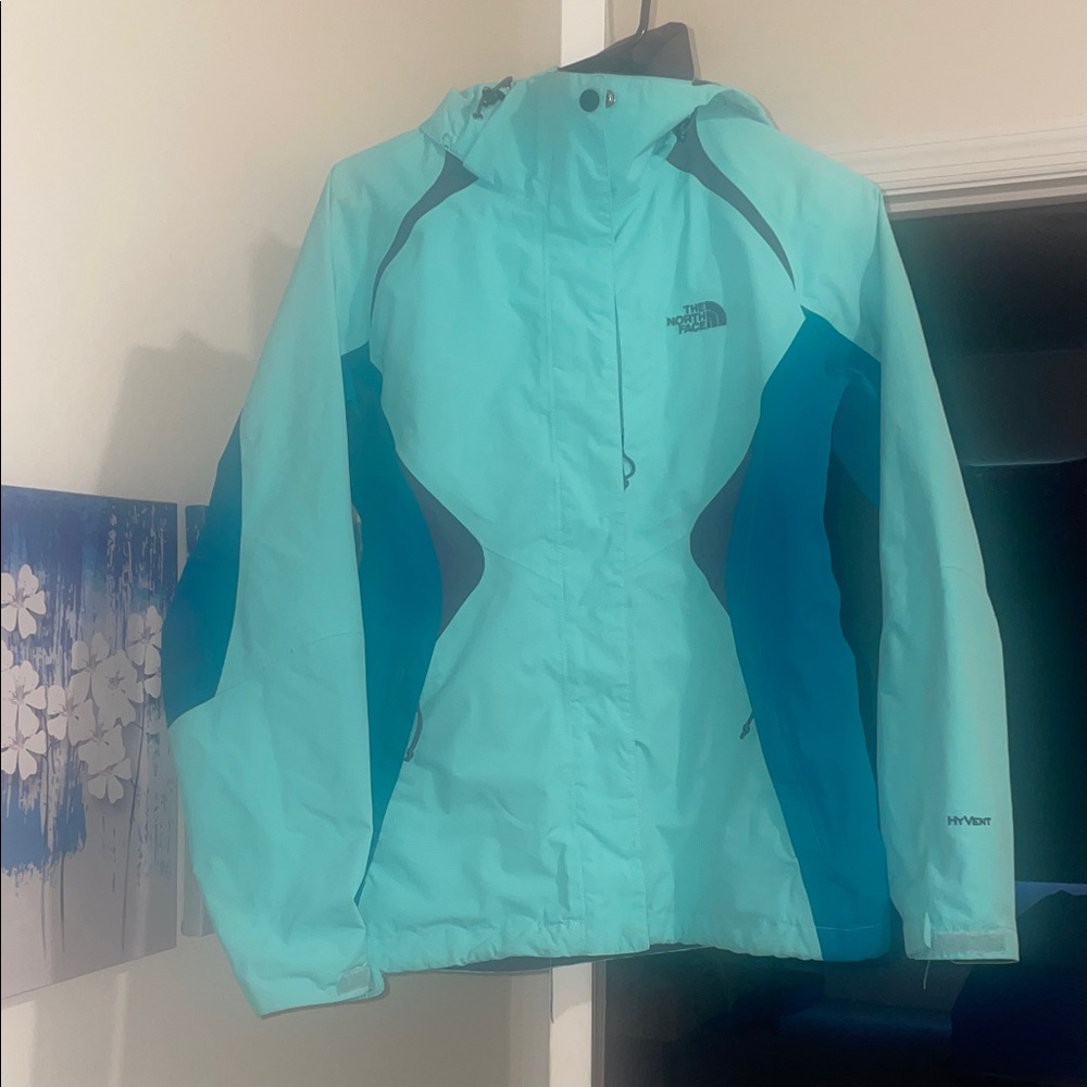 The North Face Women's Aqua and Teal Ski Jacket